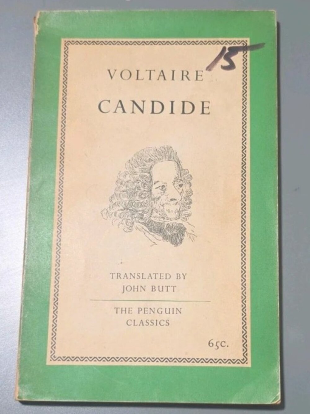 Voltaire The Penguin Classics Candide or Optimism Paperback Translated 1947
